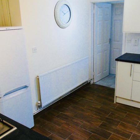 Willows - Cardiff Guest House Extérieur photo