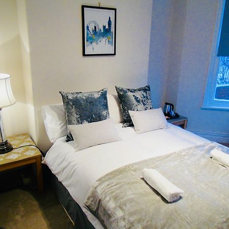 Willows - Cardiff Guest House Extérieur photo
